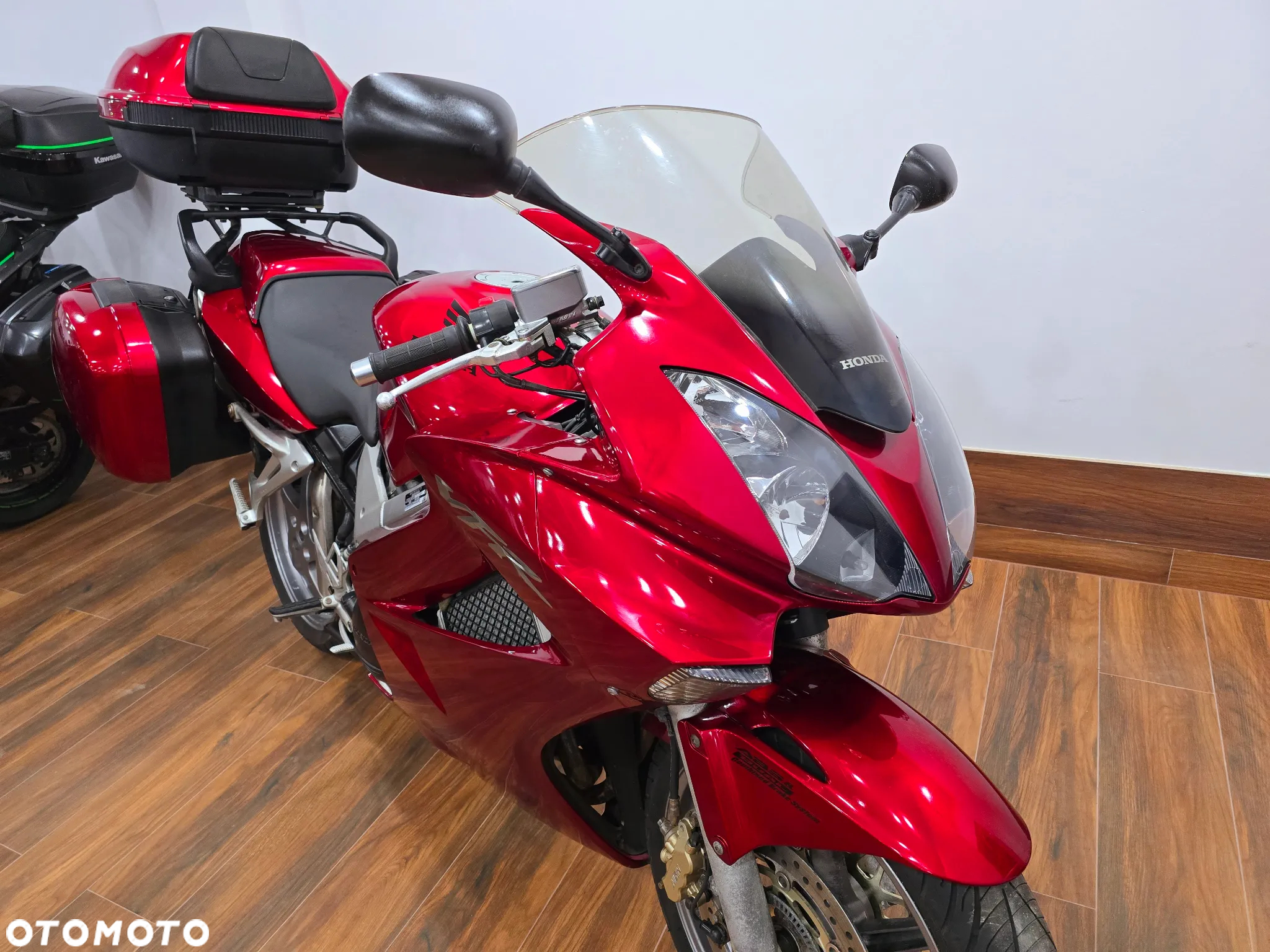 Honda VFR - 7