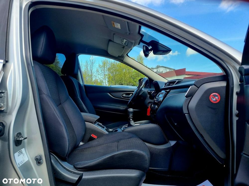 Nissan Qashqai 1.2 DIG-T Visia - 11