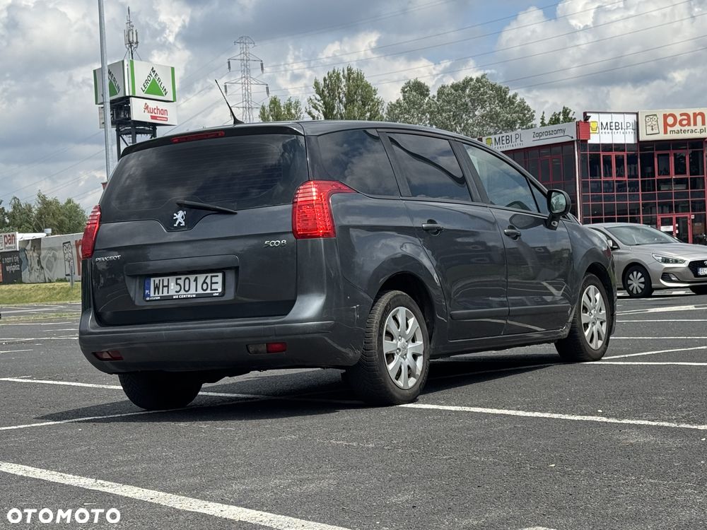 Peugeot 5008 HDI FAP 110 Platinum - 5