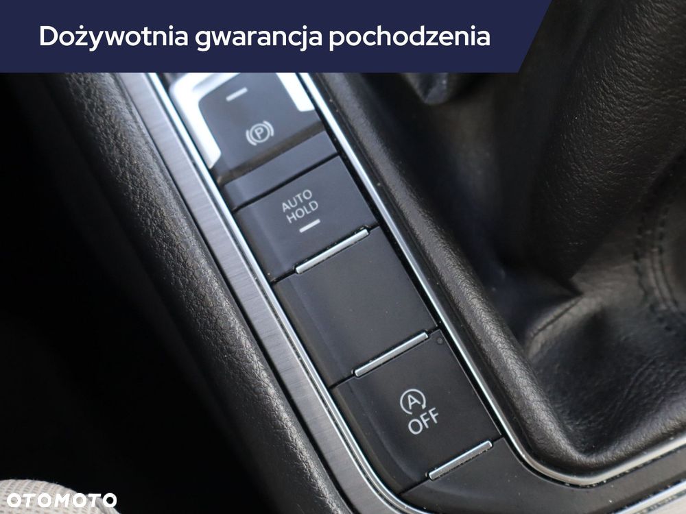 Volkswagen Golf Sportsvan - 21