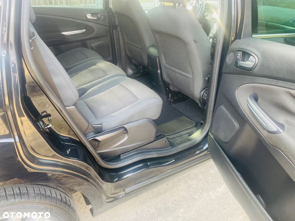 Ford S-Max 2.0 TDCi DPF Business Edition - 23