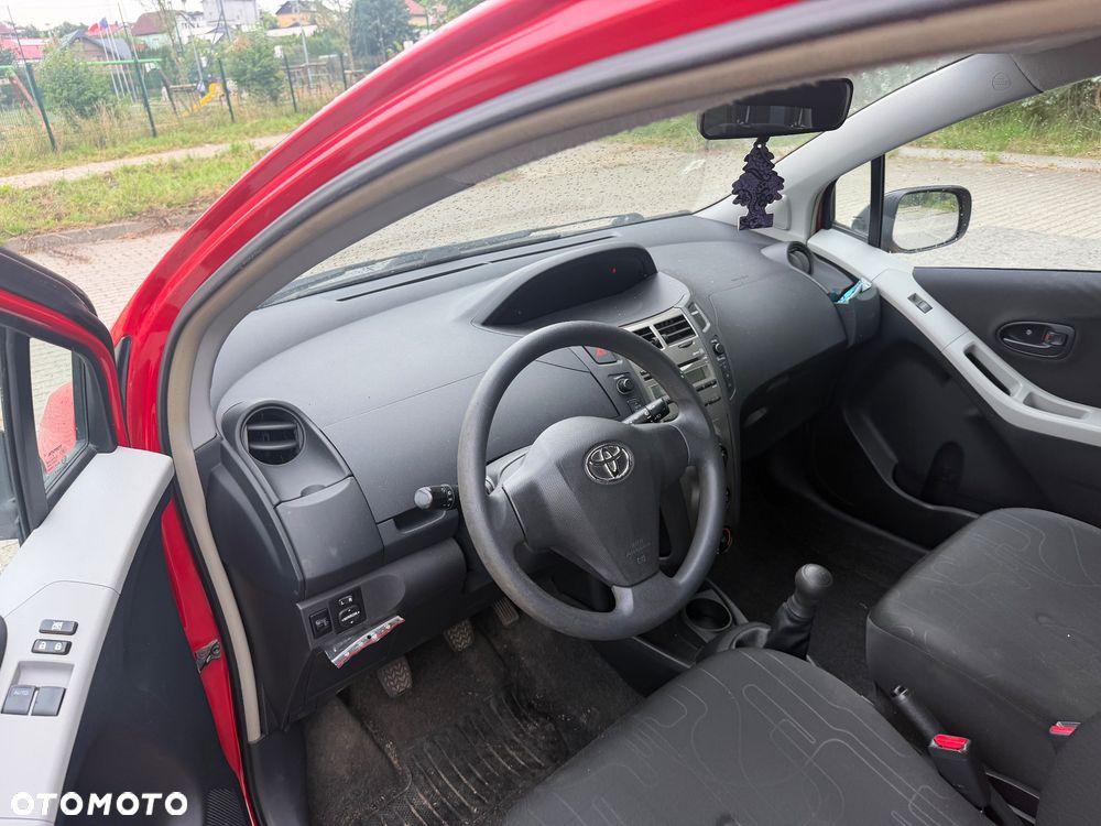 Toyota Yaris 1.0 Terra A/C - 7
