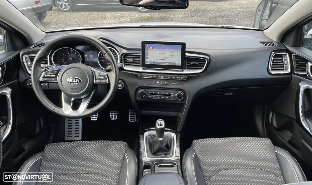 Kia Ceed SW 1.0 T-GDI TX+SRF - 11
