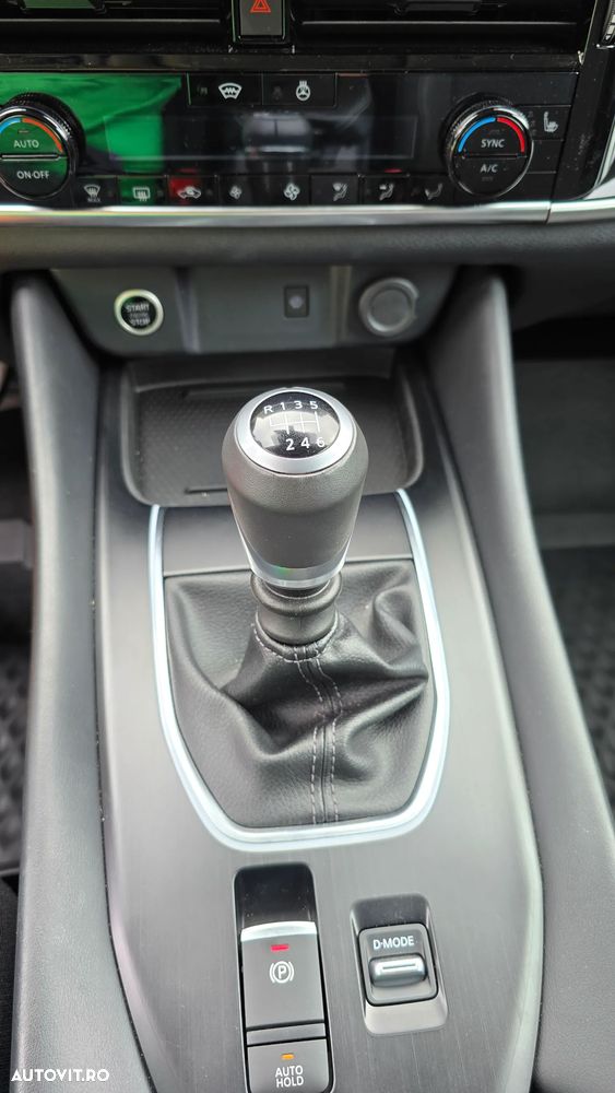 Nissan Qashqai 1.3 l 156CP 6MT MHEV N-Connecta - 7