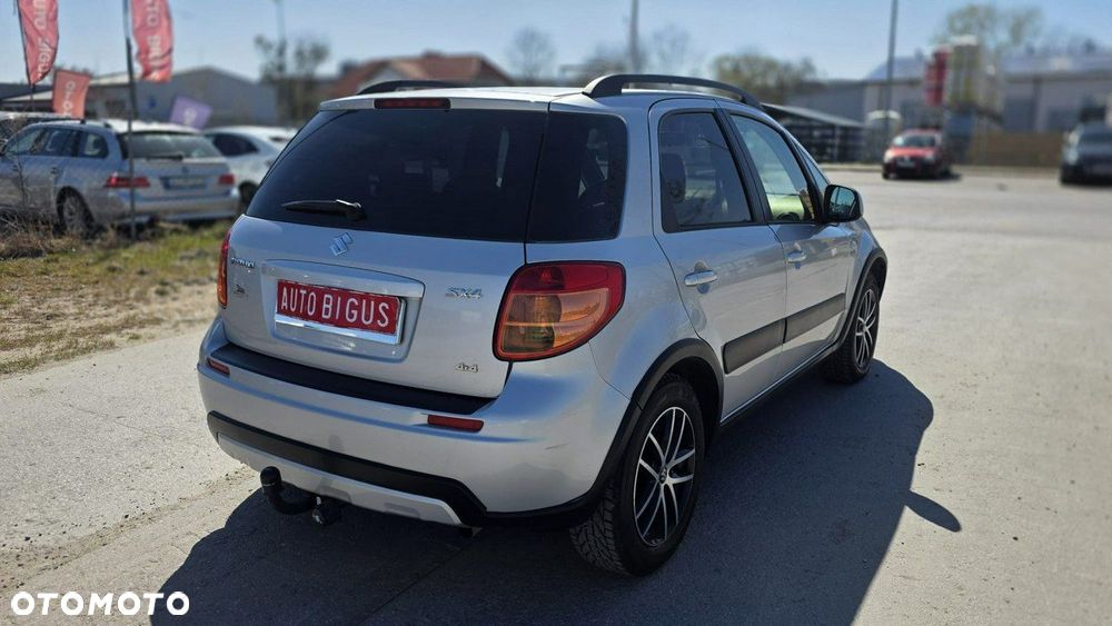 Suzuki SX4 - 8