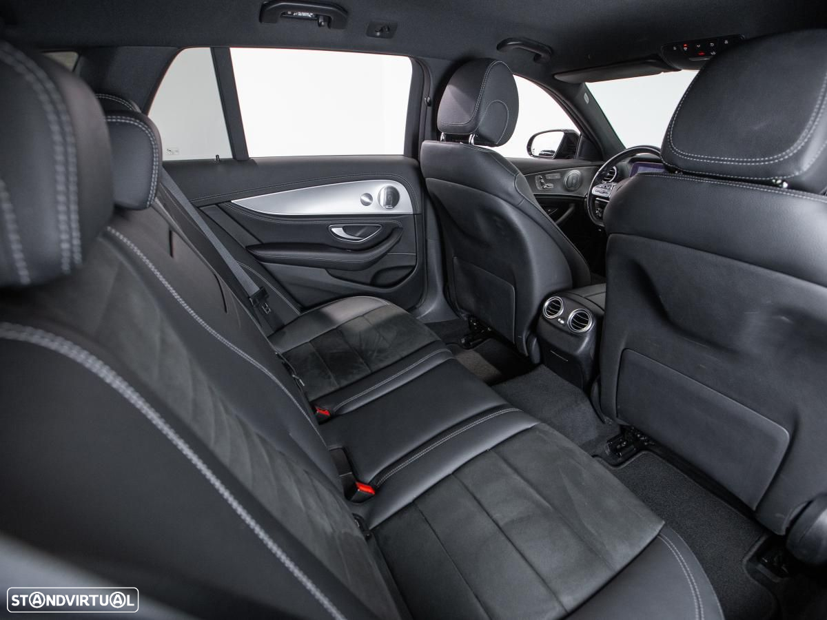 Mercedes-Benz E 300 de AMG Line - 11