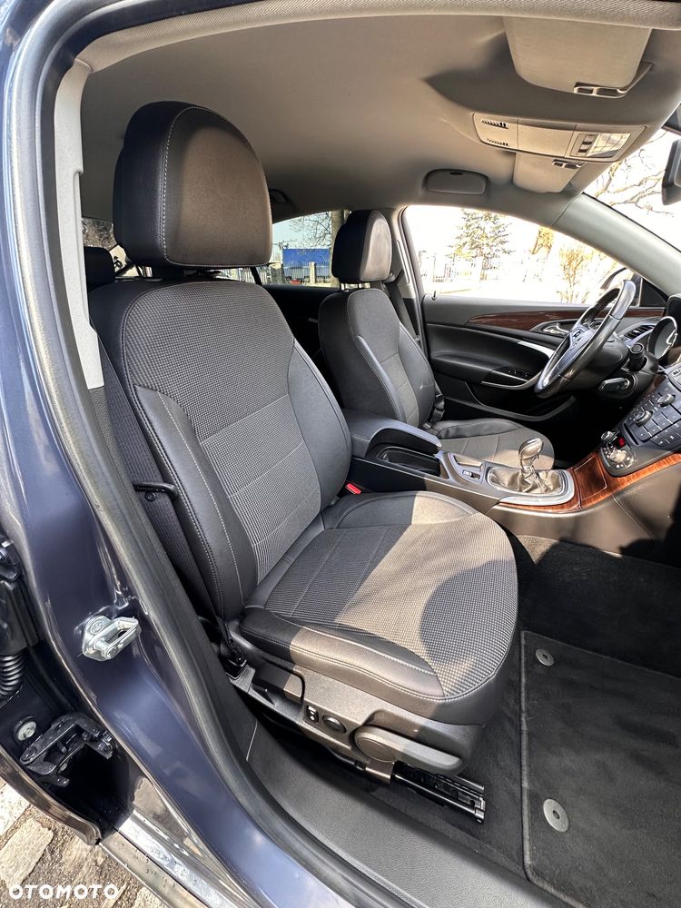 Opel Insignia 1.8 Cosmo - 26