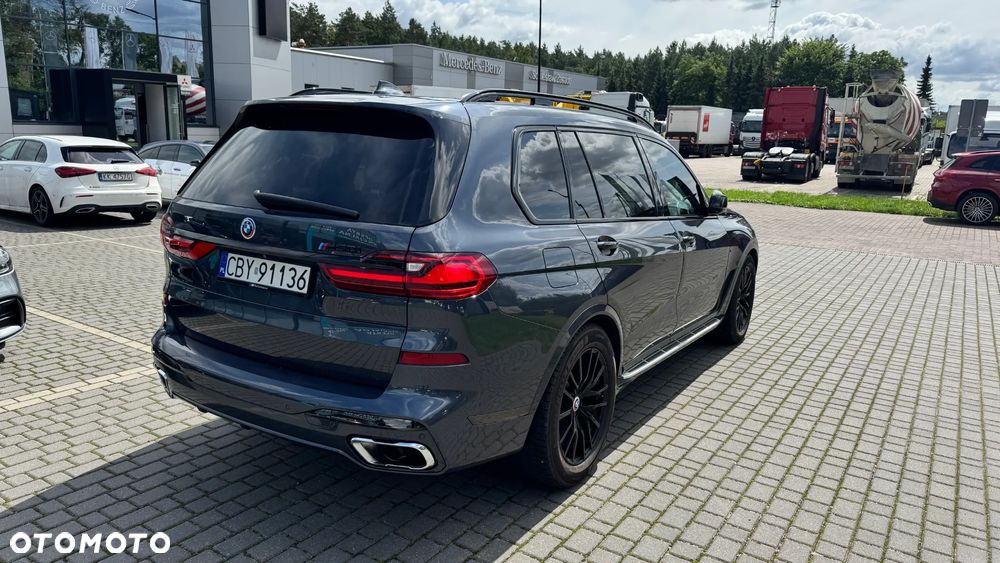 BMW X7 M50i sport - 5