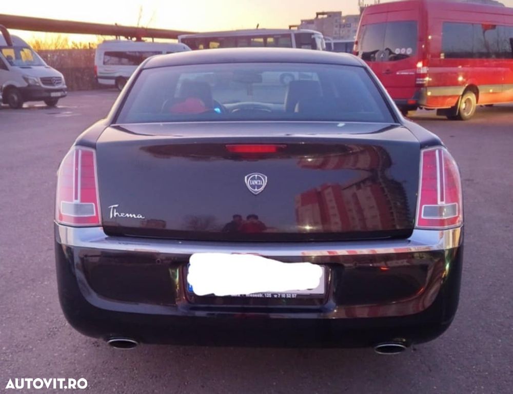 Lancia Thema 3.0 V6 CRD 24V Automatik Executive - 4