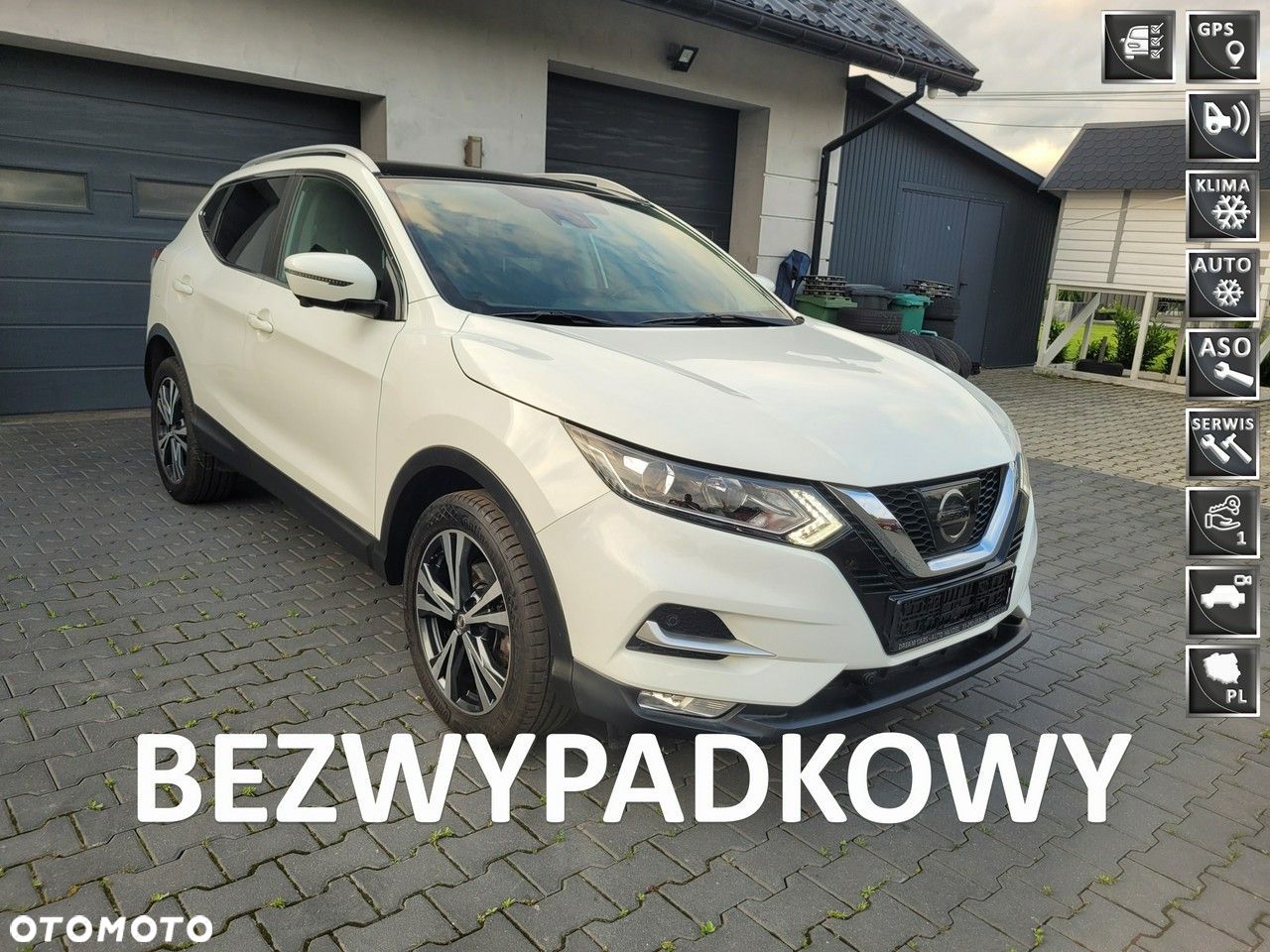 Nissan Qashqai - 1
