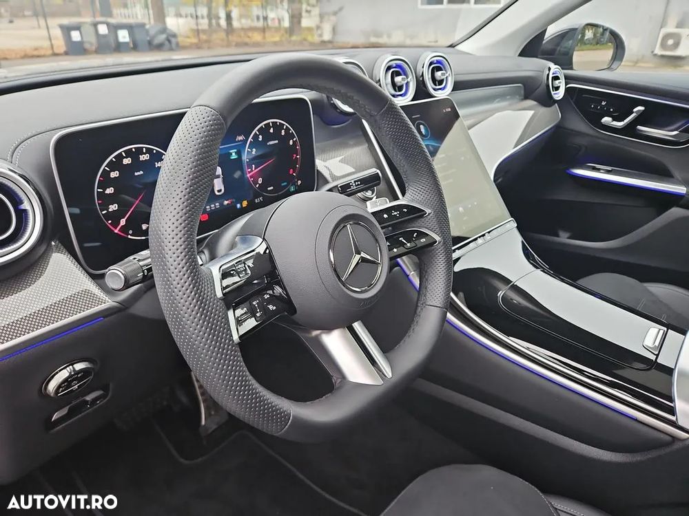 Mercedes-Benz GLC Coupe 200 4Matic 9G-TRONIC Edition AMG Line - 9