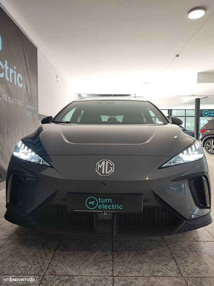 MG MG4 64 kWh Luxury - 4