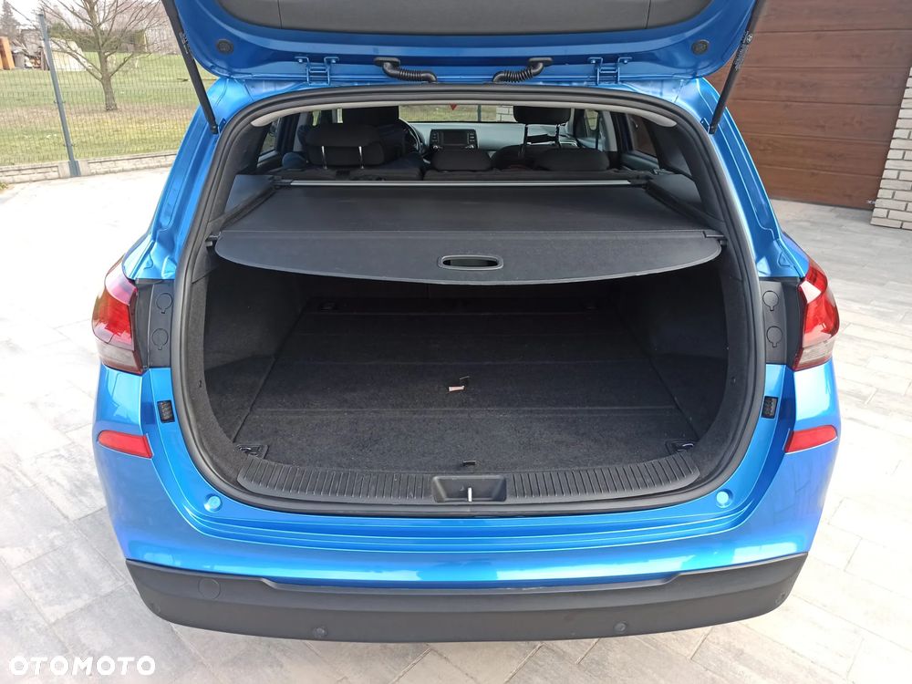 Hyundai i30 1.6 CRDi Premium - 12