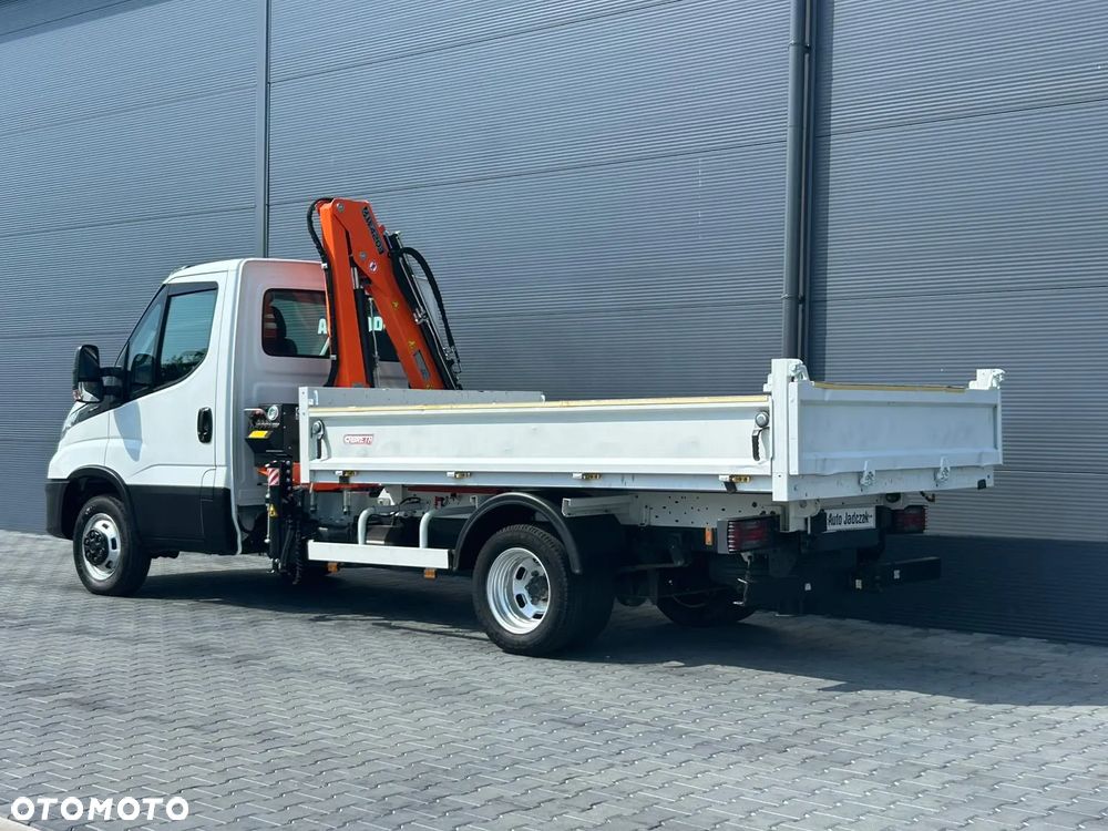 Iveco Daily 35C16 3.0 HPI Nowy MOCNY HDS 2800kg + wywrotka wywrot **Wzmocnione zawieszenie**Klima**Niski przebieg**DMC 3,5t**Na bliźniakach**Hak 3,5t.** - 5