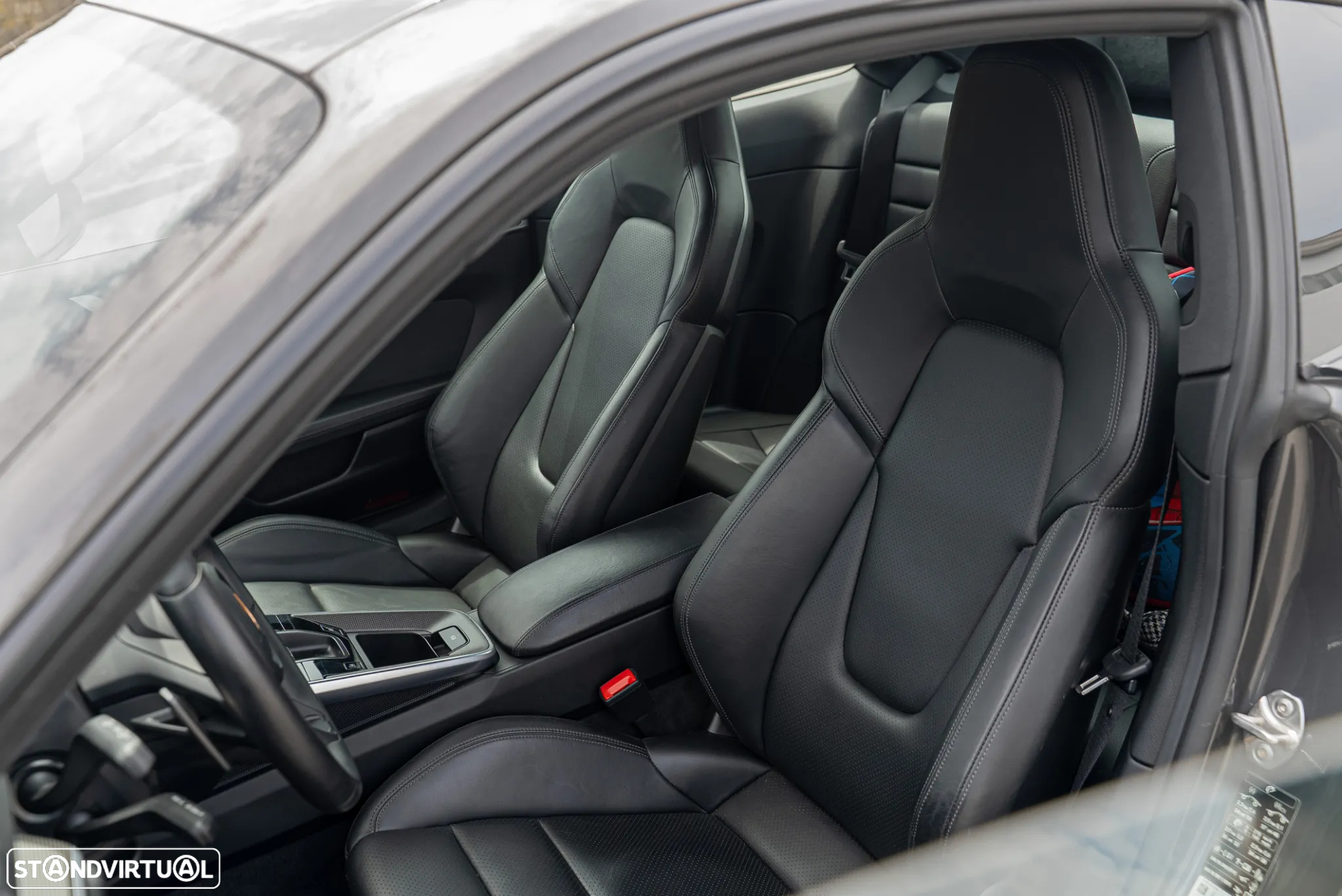 Porsche 911 (992) Carrera 4 PDK - 28