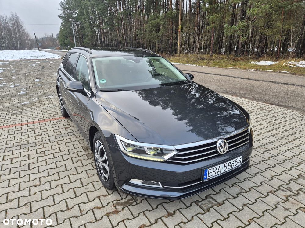 Volkswagen Passat 2.0 TDI SCR DSG Highline - 1
