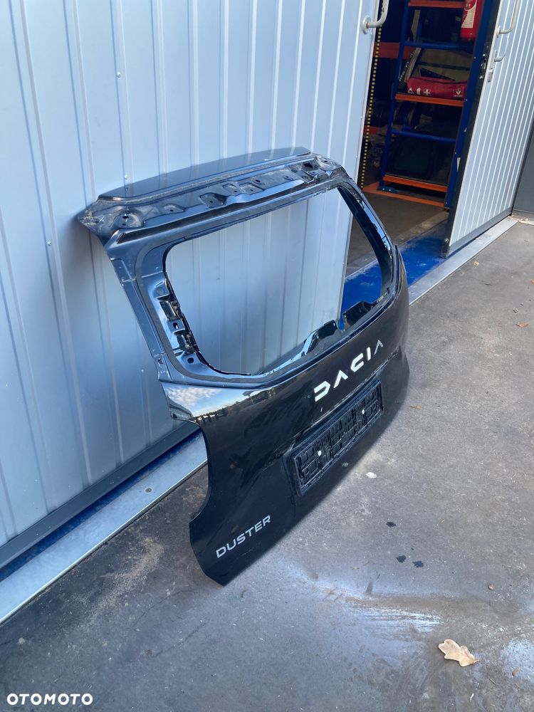 DACIA DUSTER II 2 LIFT 24r KLAPA TYLNA tylnia tył POKRYWA BAGAŻNIKA czarna nv676  Wwa - 7