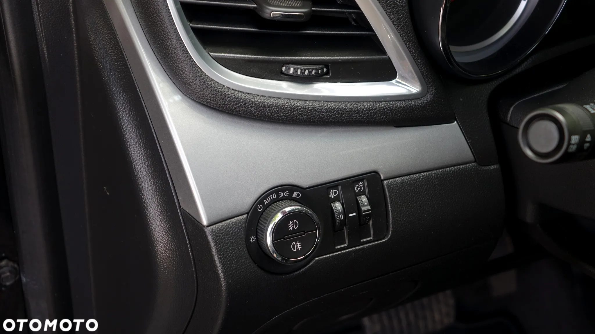 Opel Mokka 1.4 Turbo Automatik Edition - 3