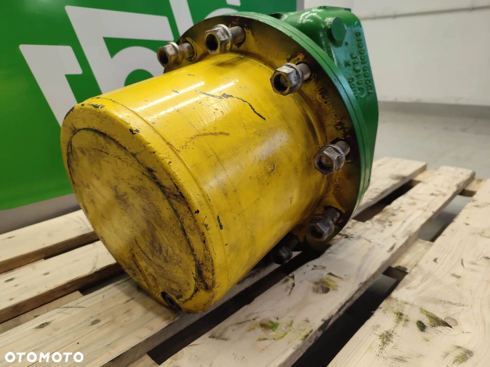 Zwolnica kompletna John Deere 6175M (755061006619) - 2