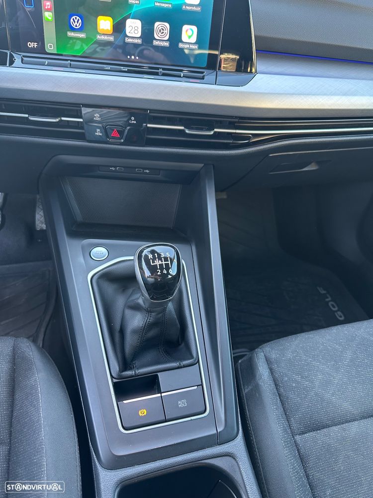 VW Golf Variant 2.0 TDi Conceptline - 17