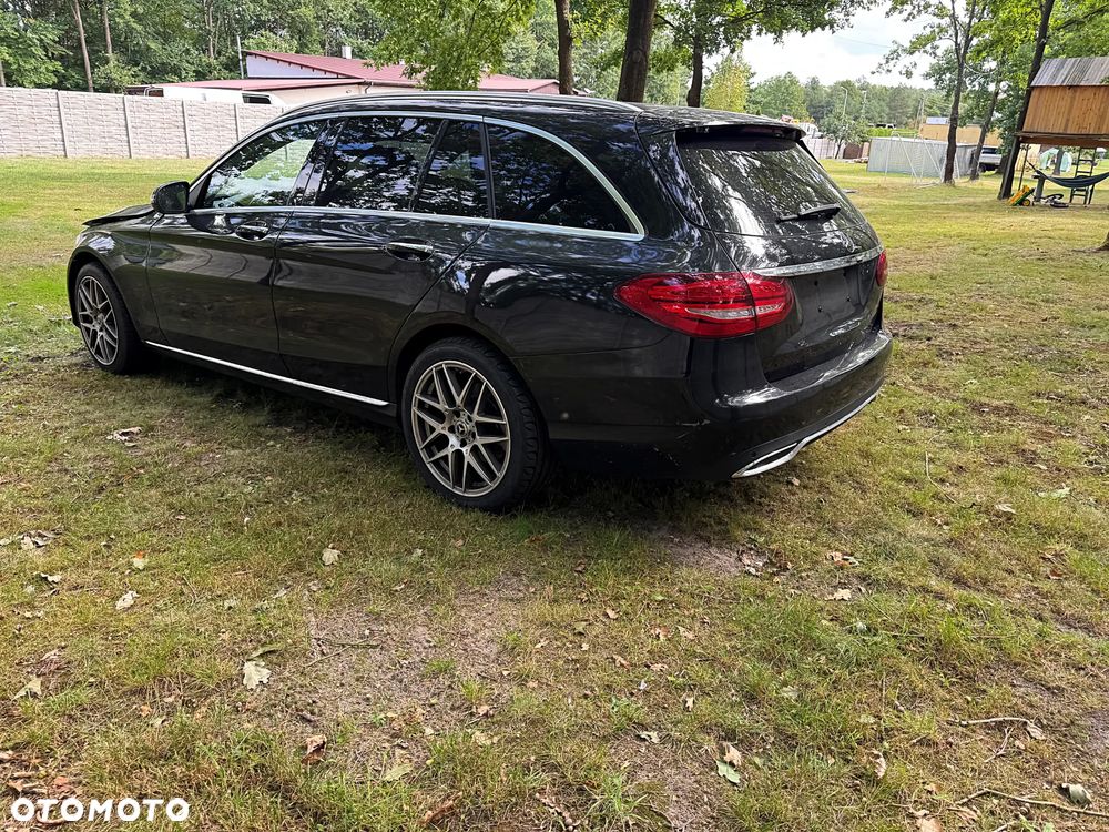 Mercedes-Benz Klasa C 220 d 4Matic 9G-TRONIC Avantgarde - 12