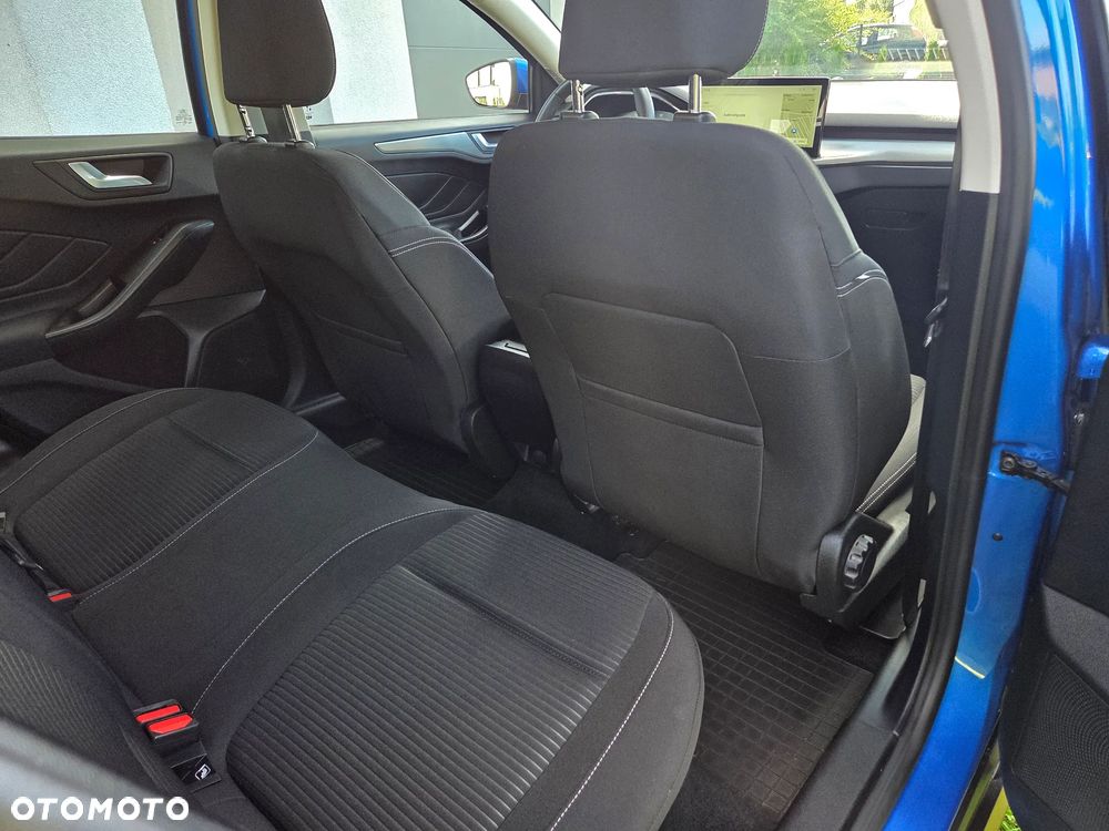 Ford Focus 1.0 EcoBoost Titanium - 20