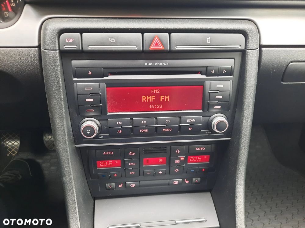Audi A4 Avant - 24