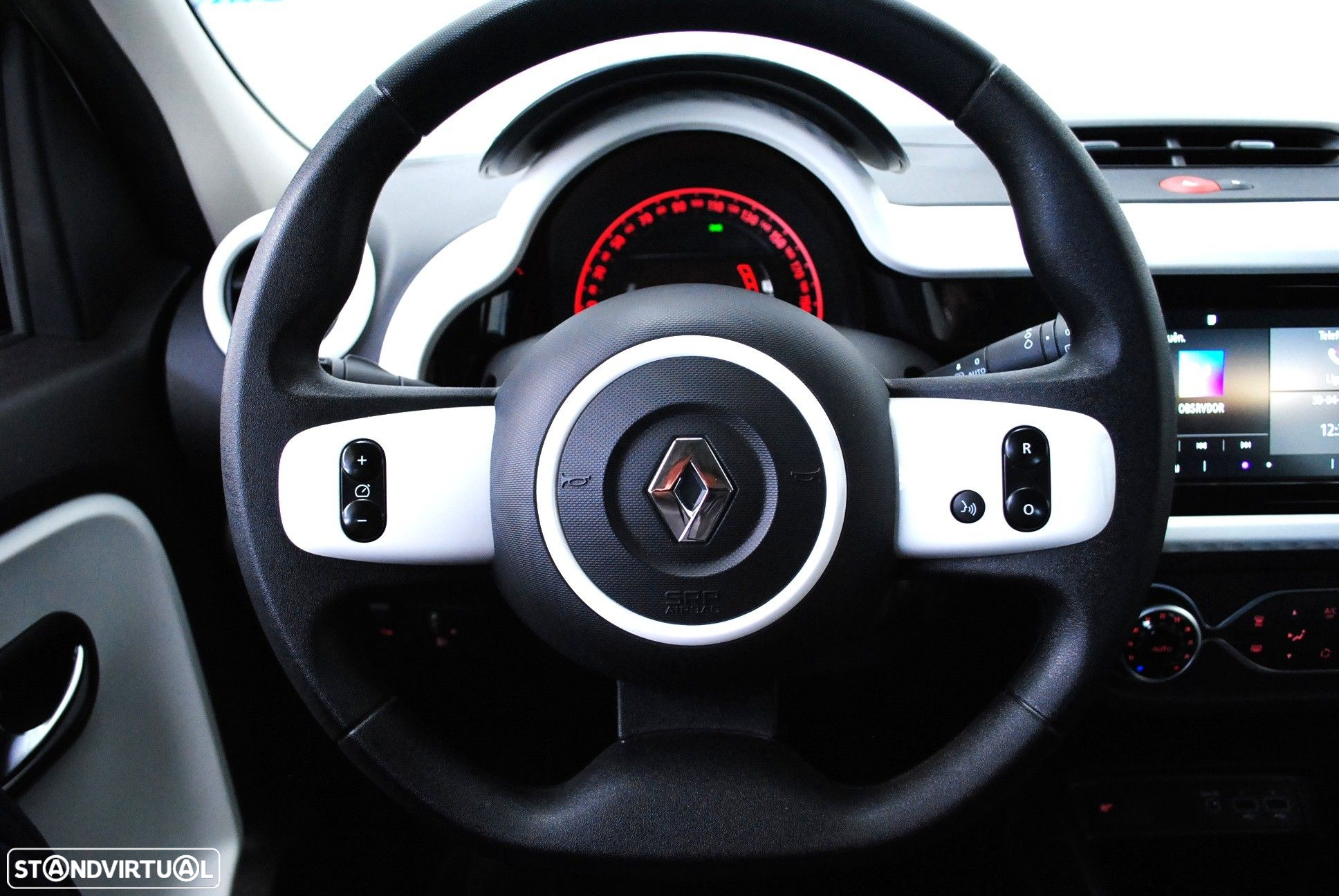 Renault Twingo 1.0 SCe Equilibre - 8