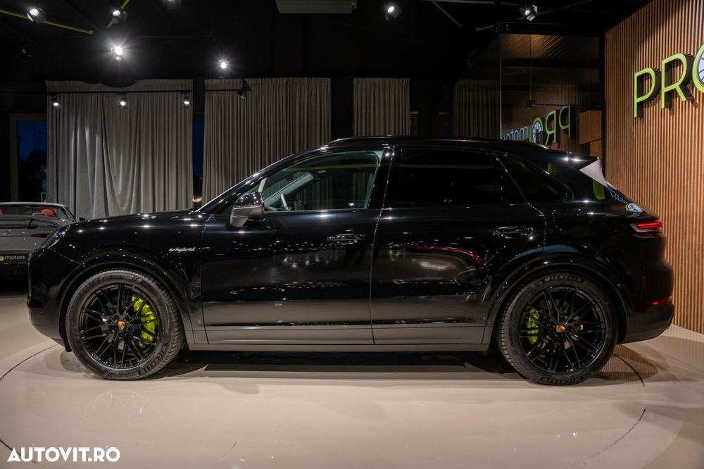 Porsche Cayenne - 13