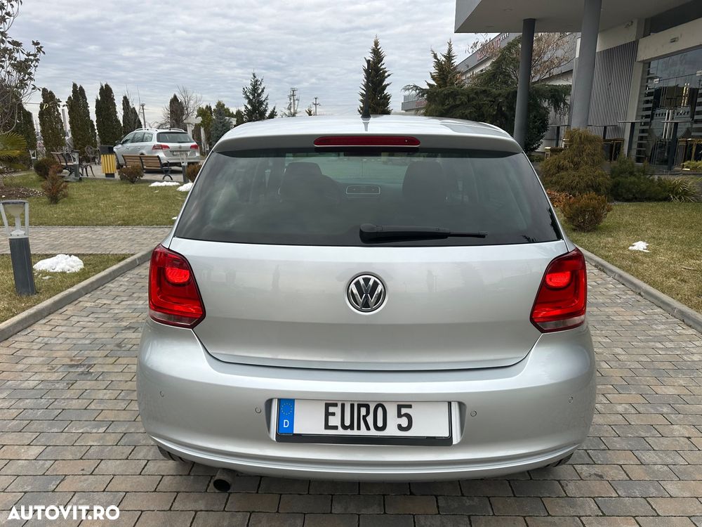 Volkswagen Polo 1.6 TDI Highline - 9
