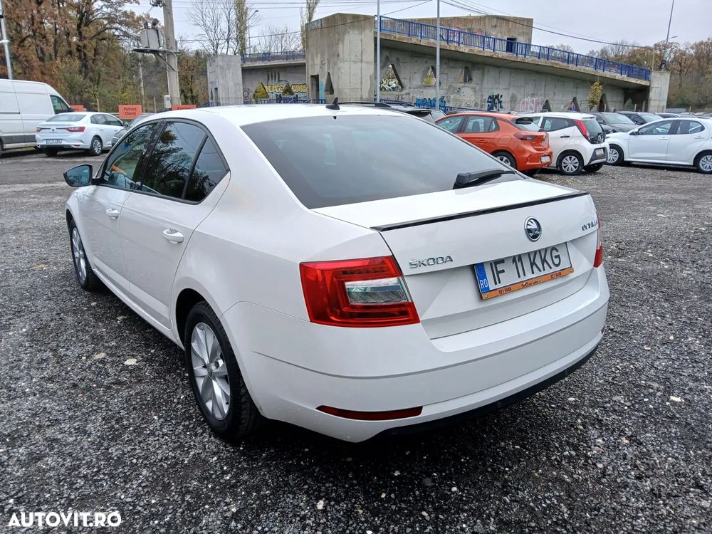 Skoda Octavia 1.5 TSI DSG Ambition - 3