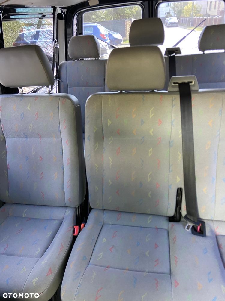 Volkswagen Transporter - 21