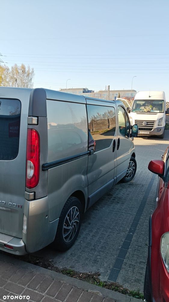Opel Vivaro L1H1 2.7t - 19