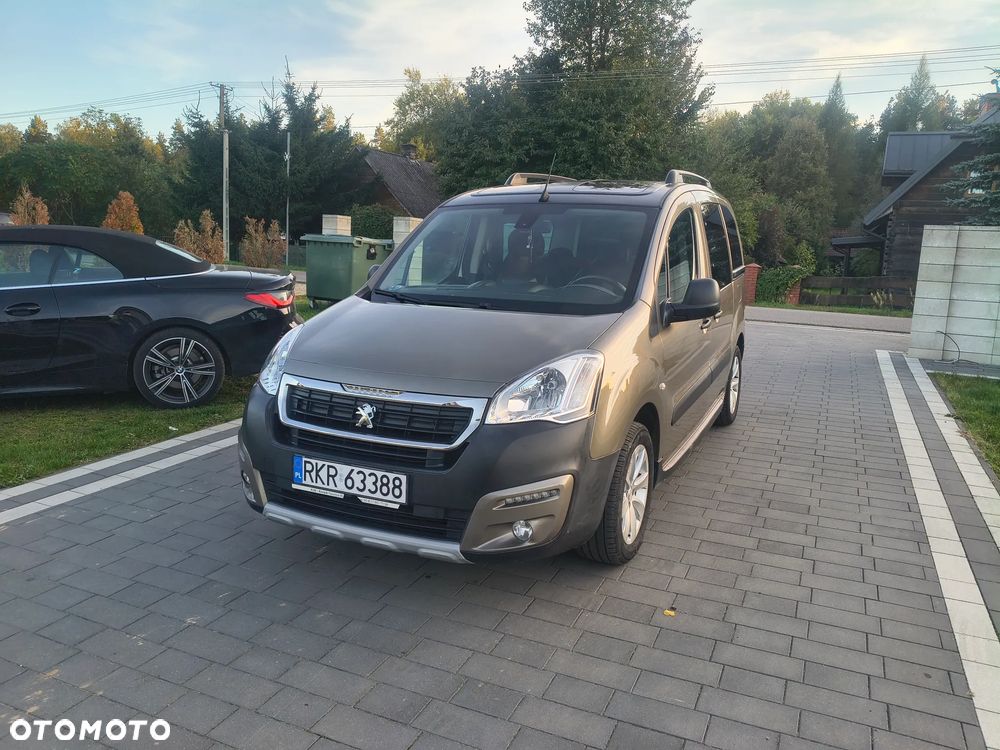 Peugeot Partner 1.6 BlueHDi Outdoor S&S - 2