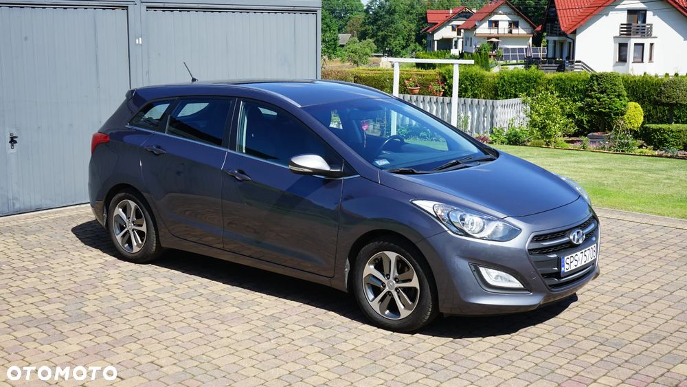 Hyundai i30 1.6 CRDi Style - 10