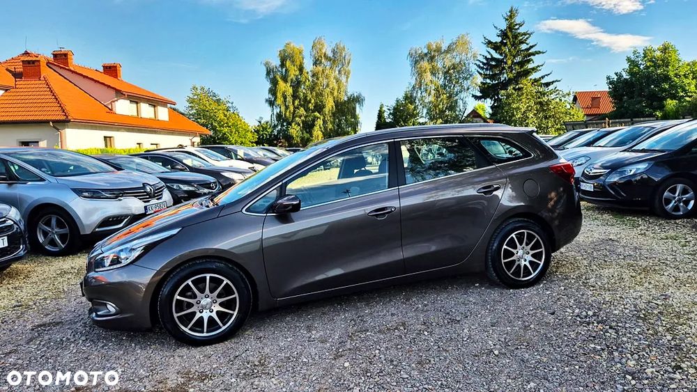 Kia Ceed 1.6 GDI XL - 23