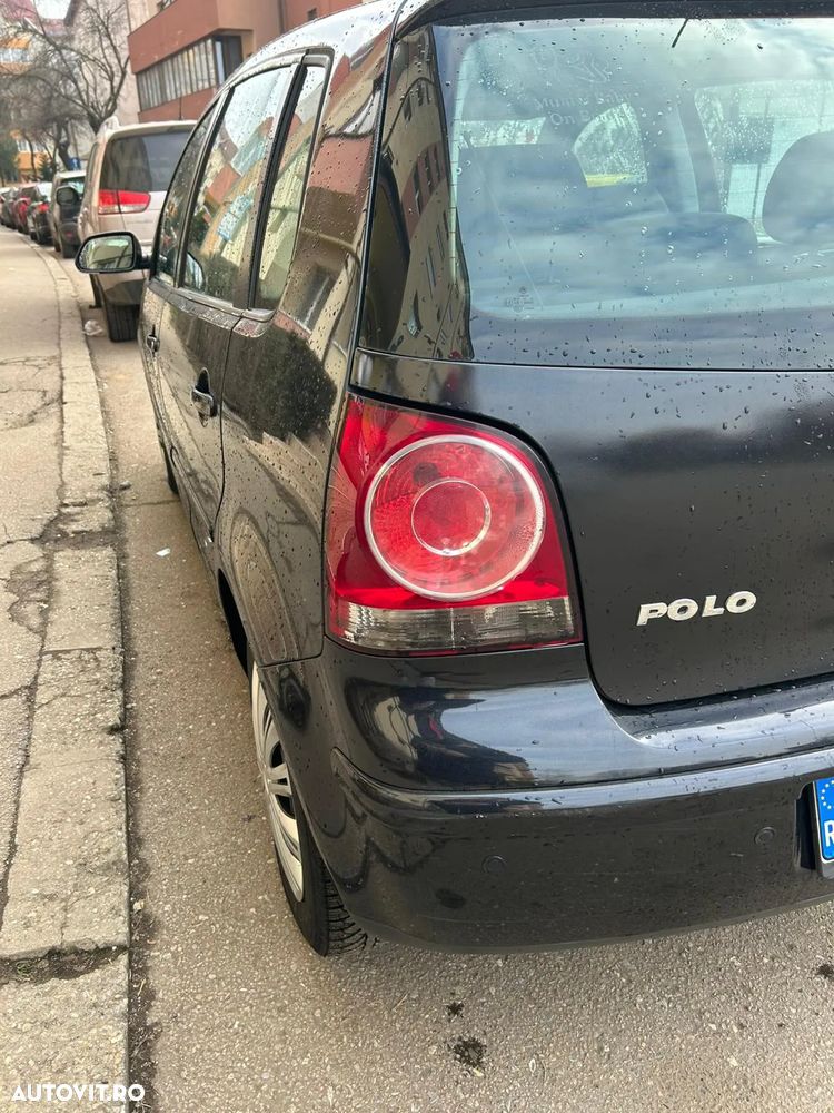Volkswagen Polo - 1