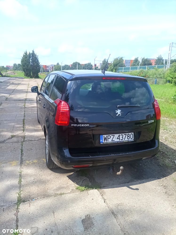 Peugeot 5008 HDI FAP 110 Family - 4