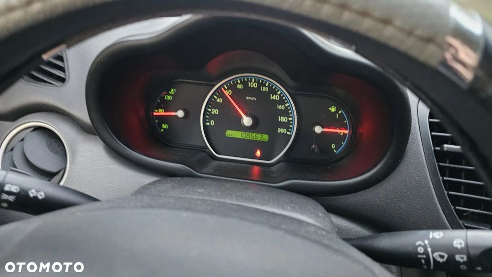 Hyundai i10 - 15