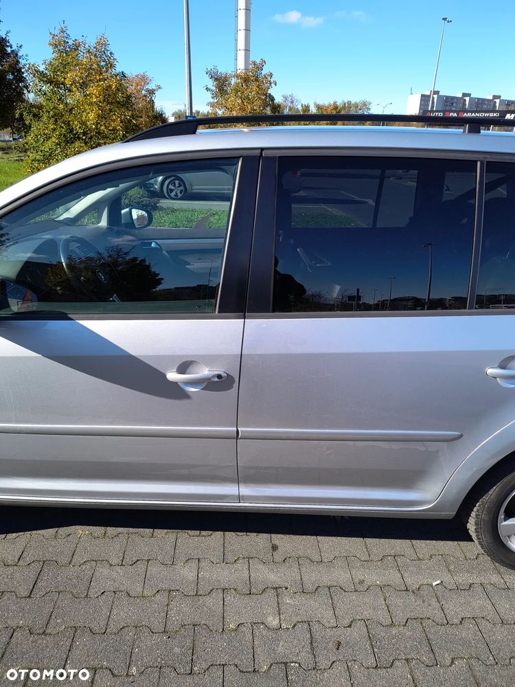 Volkswagen Touran 1.4 TSI Comfortline - 8