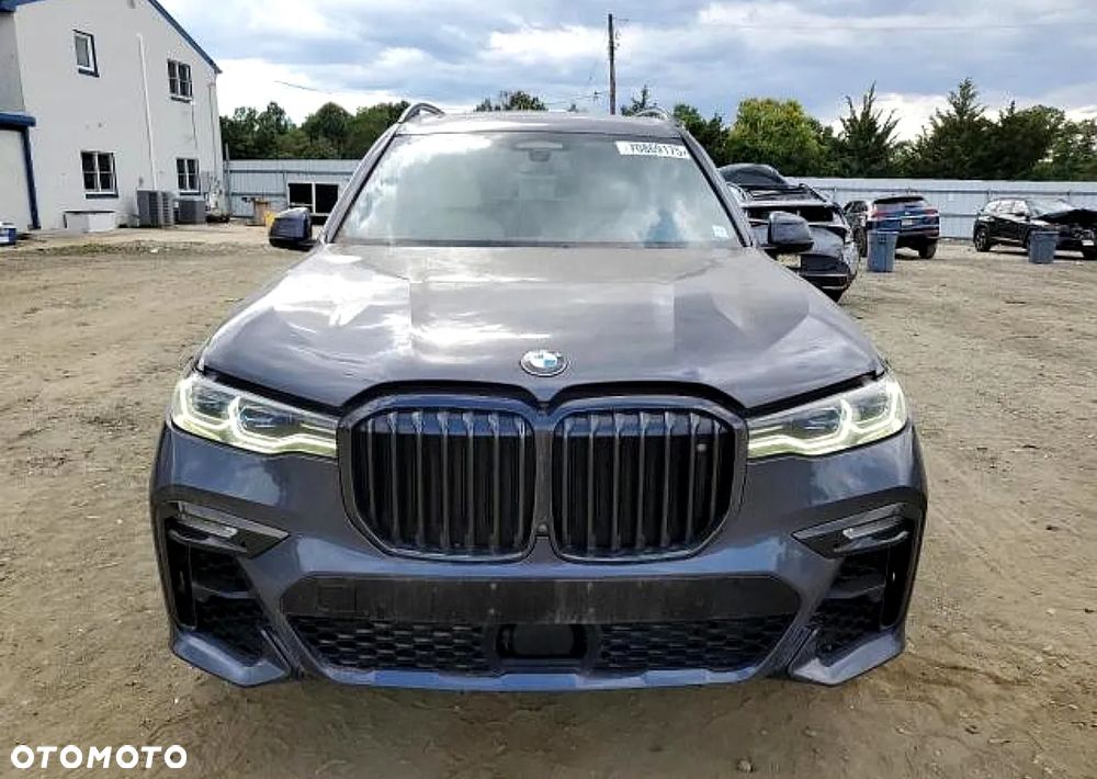 BMW X7 - 4