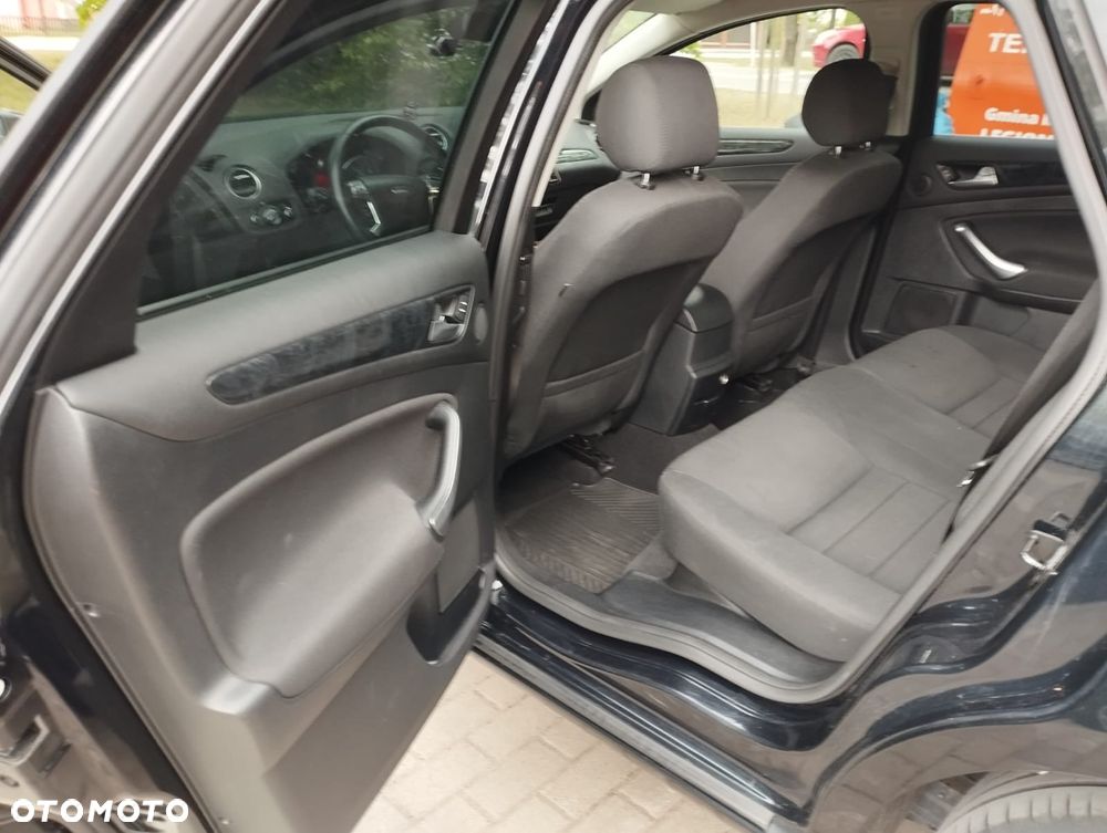 Ford Mondeo 1.6 TDCi Titanium - 9