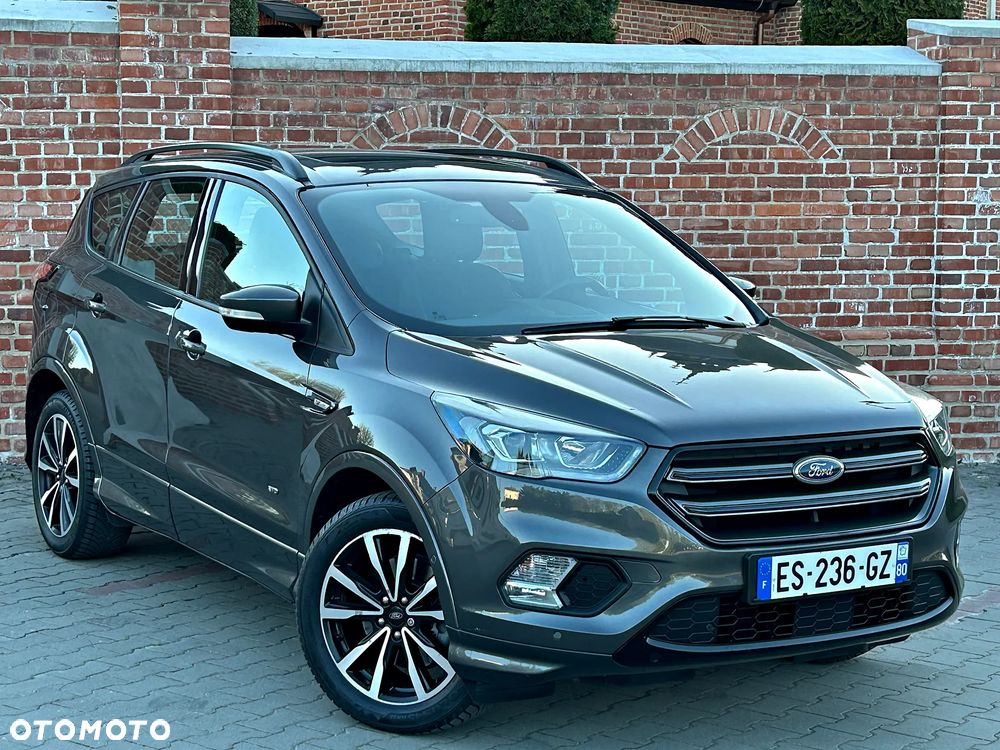 Ford Kuga 2.0 TDCi 4x4 ST-Line - 36