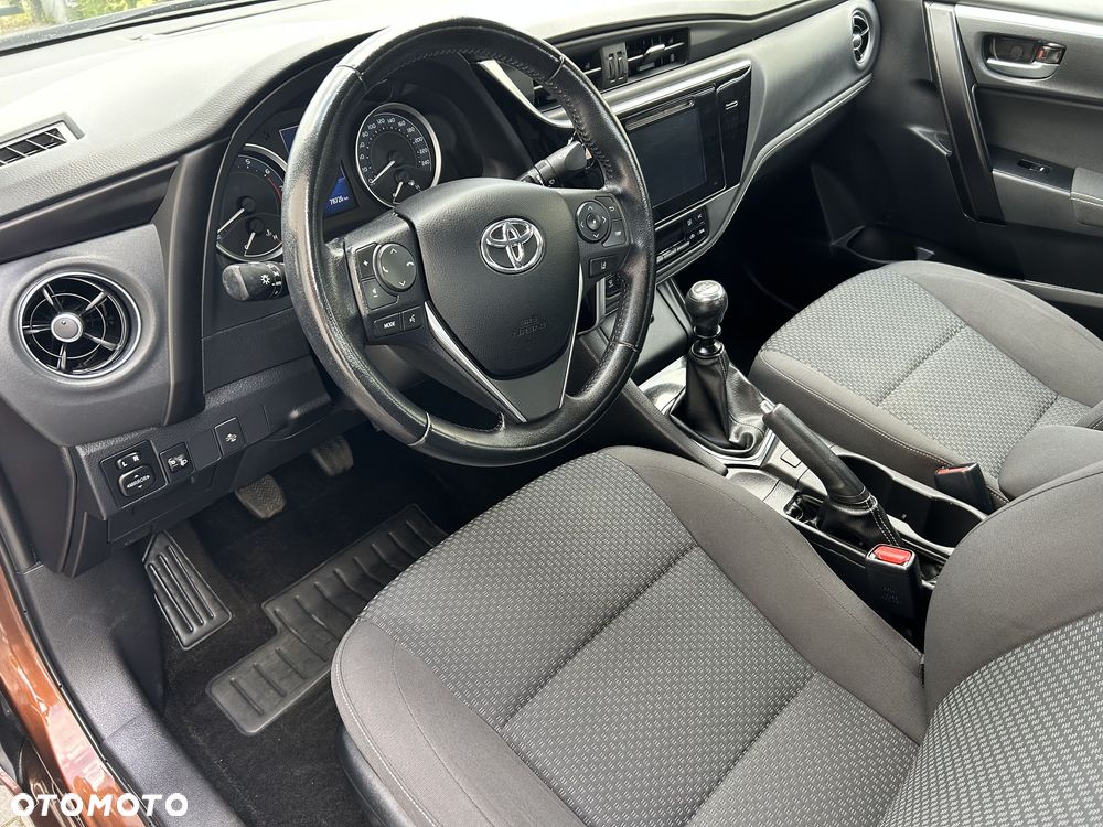 Toyota Corolla 1.33 Comfort - 8