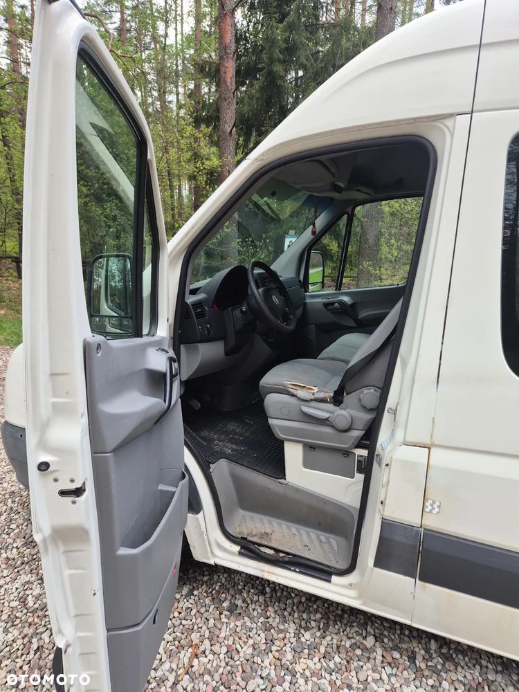 Volkswagen CRAFTER - 2
