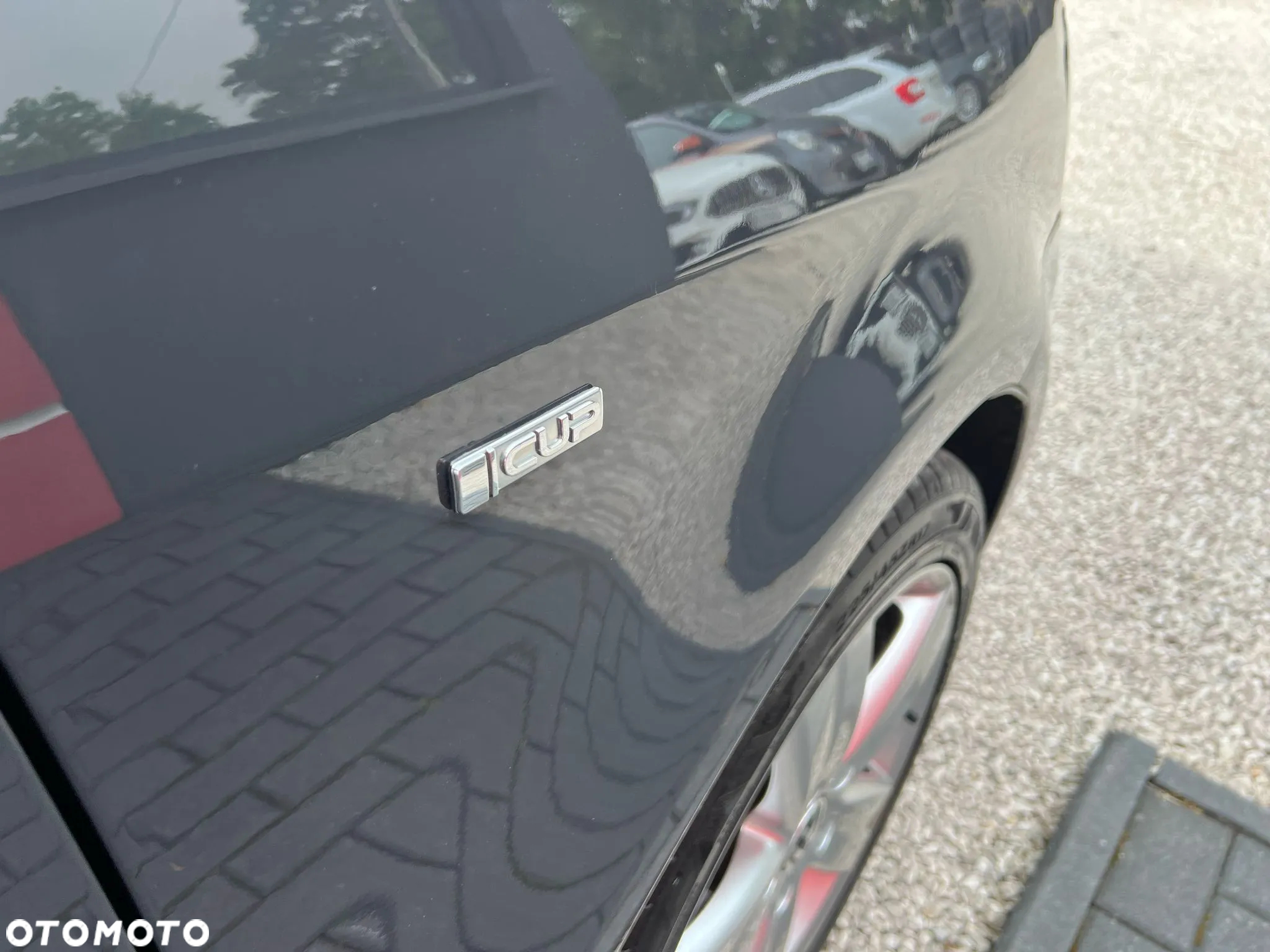 Volkswagen Touran 1.6 TDI DPF DSG Cup - 33