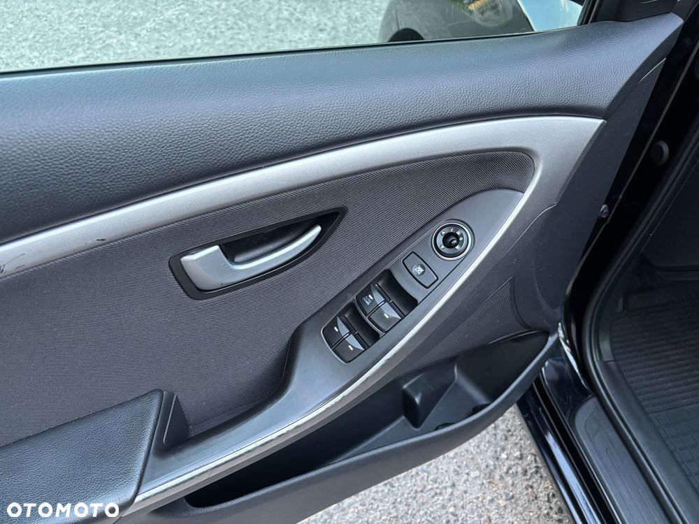 Hyundai i30 - 8