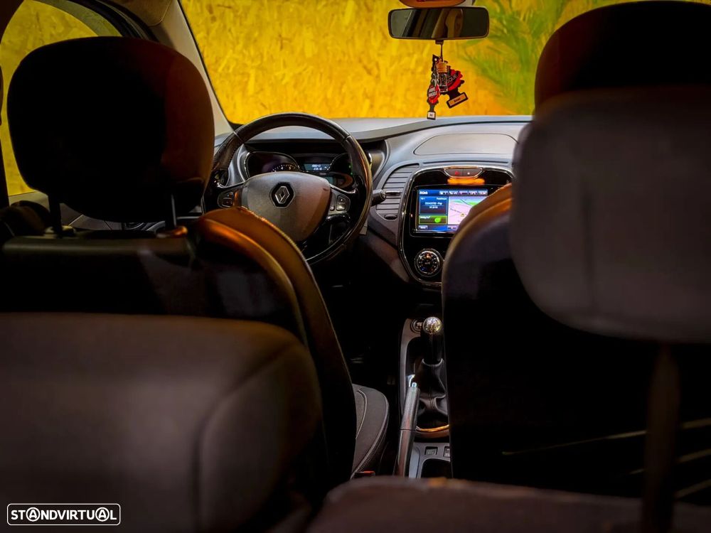Renault Captur (ENERGY) dCi 90 INTENS - 32