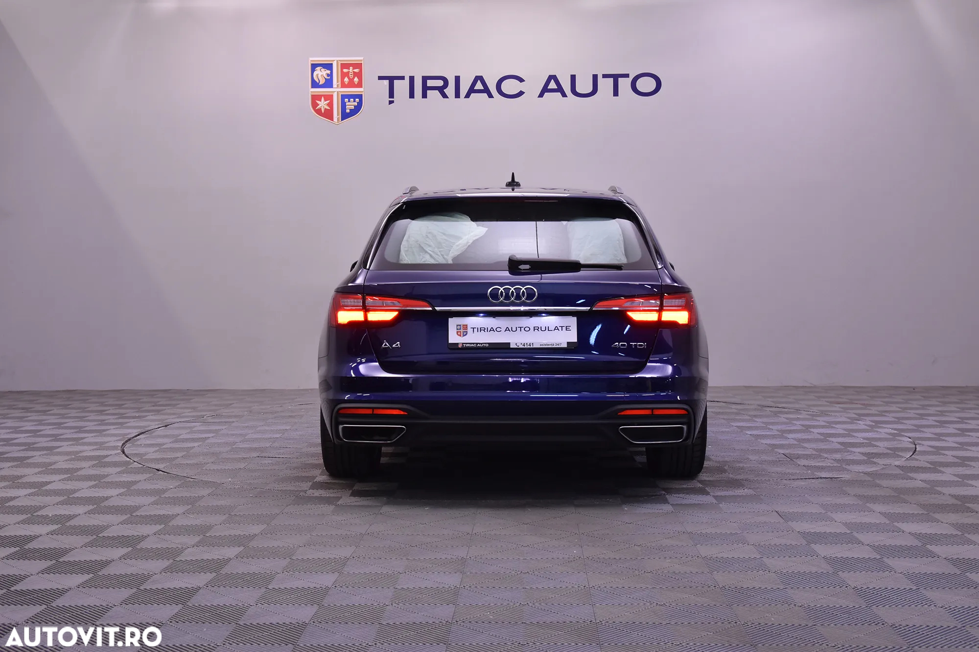 Audi A4 - 4