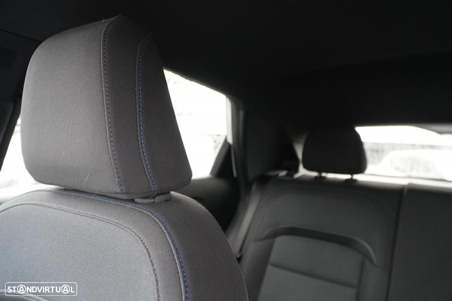 MG MG4 64 kWh Comfort - 17